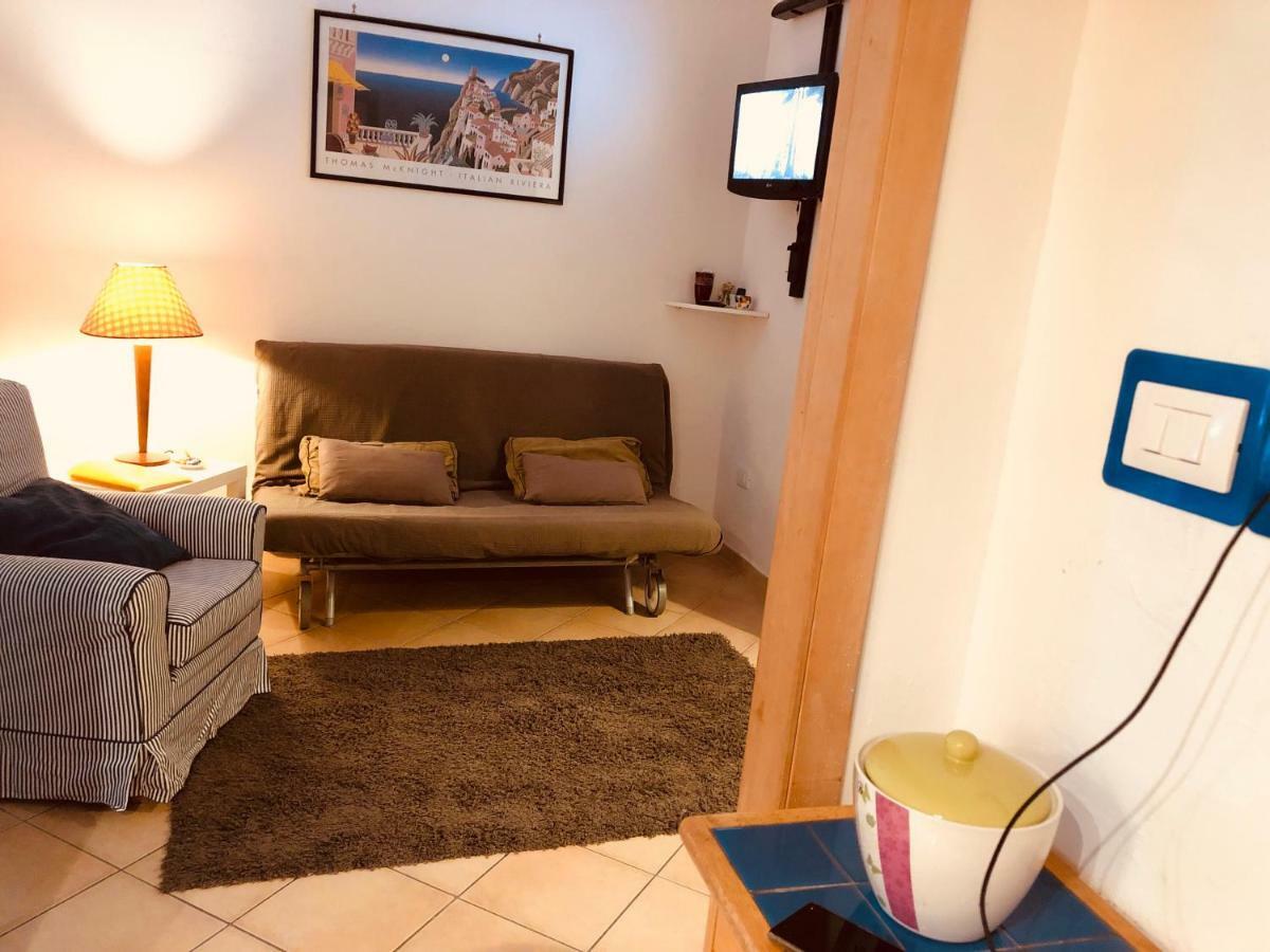 Caio Asinio Apartment ナポリ エクステリア 写真
